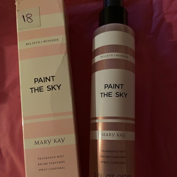 Mary Kay - Picture 9 of 10